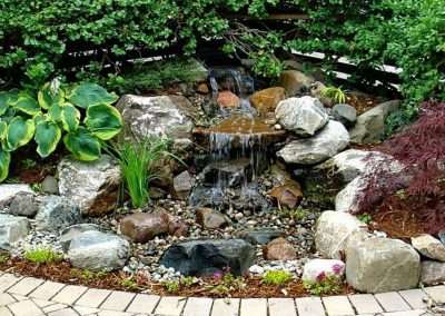 Water Features | Reder Landscaping - Landscape Design & Lawn Care